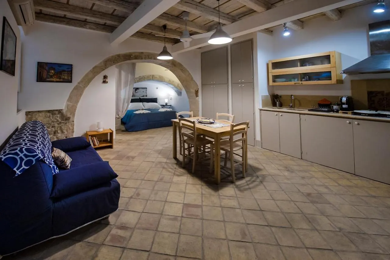 Villa Casa Clio Syracuse 0*,  Italia